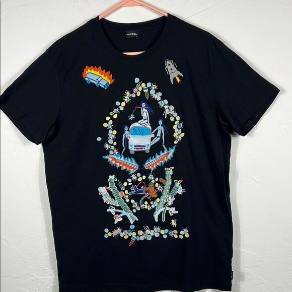 🔥🔥 DIESEL Brand EMBROIDERED Y2K Black Designer T-SHIRT - RARE - Men Sz Lg - GU - Picture 1 of 11